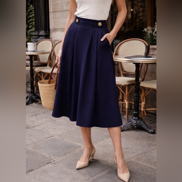Vintage Dresses & Skirts - Vintage Navy Pleated Midi Skirt High Waist Gold Button